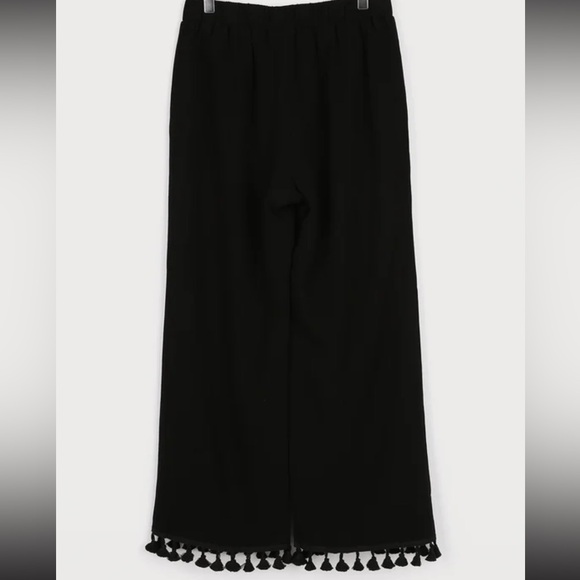 Linen Blend One Shoulder Tassel Crop Top & Wide-Leg Pants Set - Like New - Picture 13 of 17